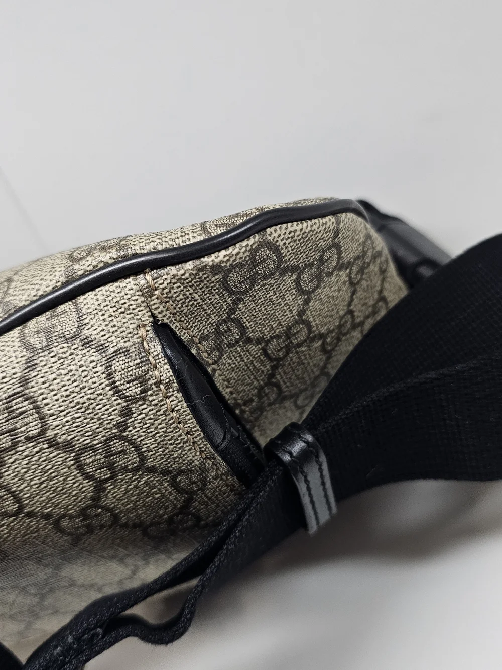 Gucci Beige Monogram Men's Waist Bag
